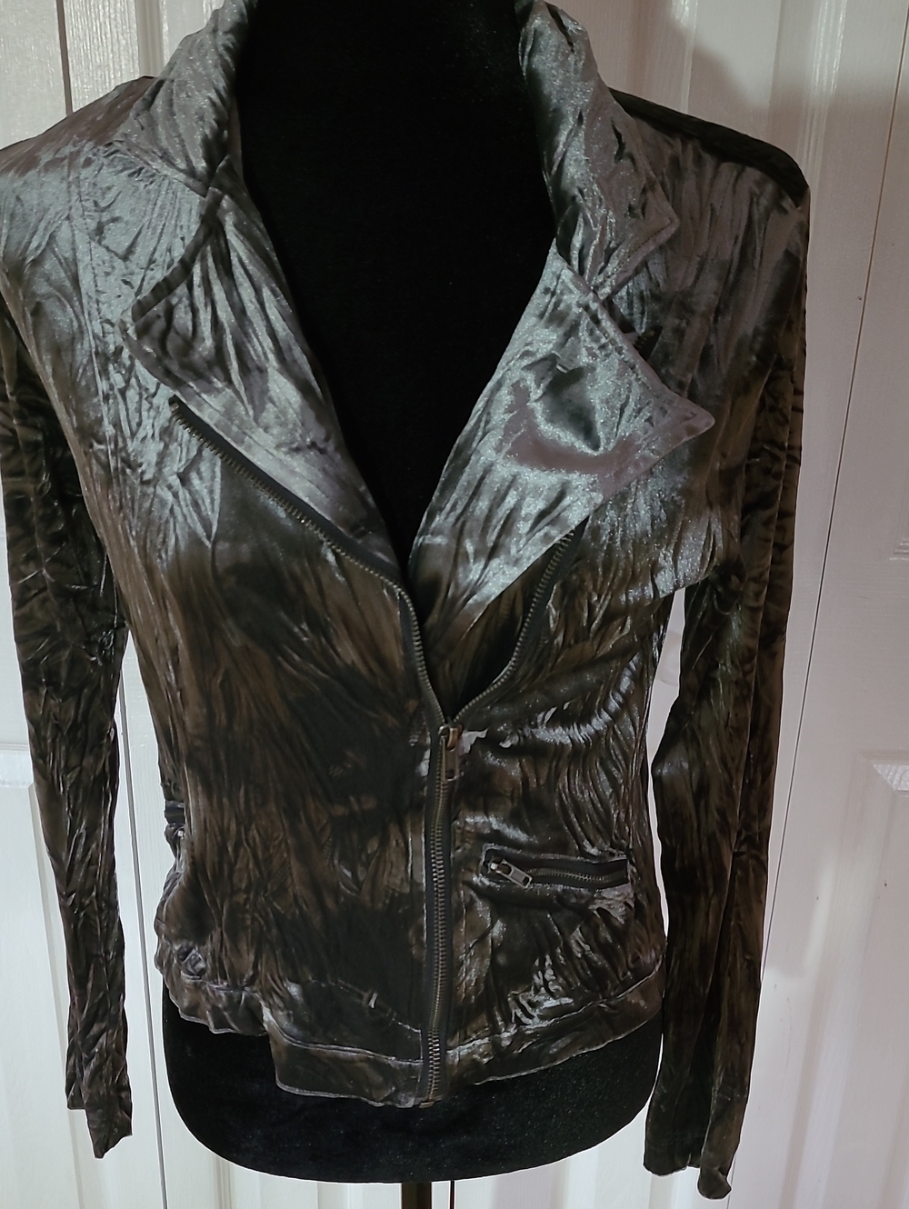 Mudd Crinkled Metallic Gray Moto Jacket. Feels Like Velvet.